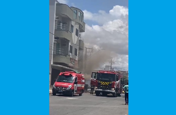 Incêndio em padaria mobiliza Corpo de Bombeiros em Linhares. “Muito desespero”, disse testemunha