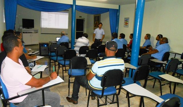Motoristas da Joana Darc participam de curso de atualização 