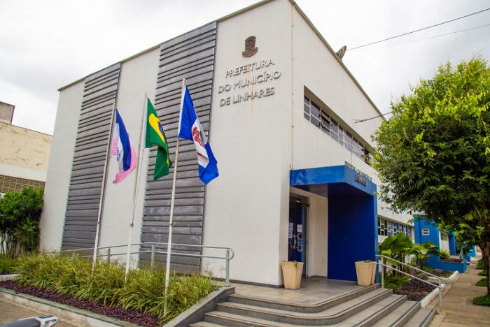 Hoje: R$ 1 mil de abono na conta de servidores públicos municipais aposentados e pensionistas de Linhares