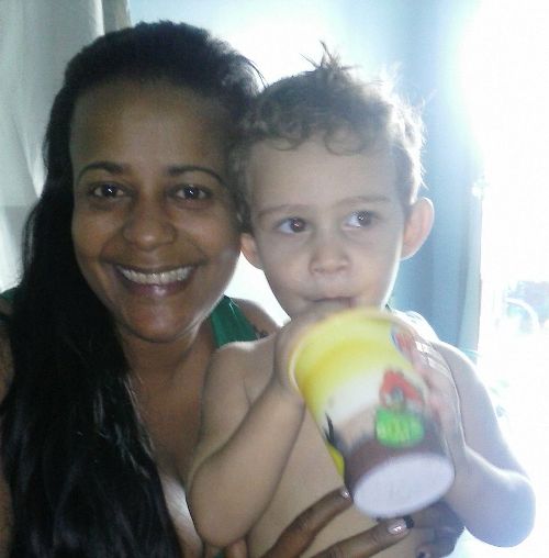Frozen: Pedro Luca vai curtir peça com a vovó Gisele