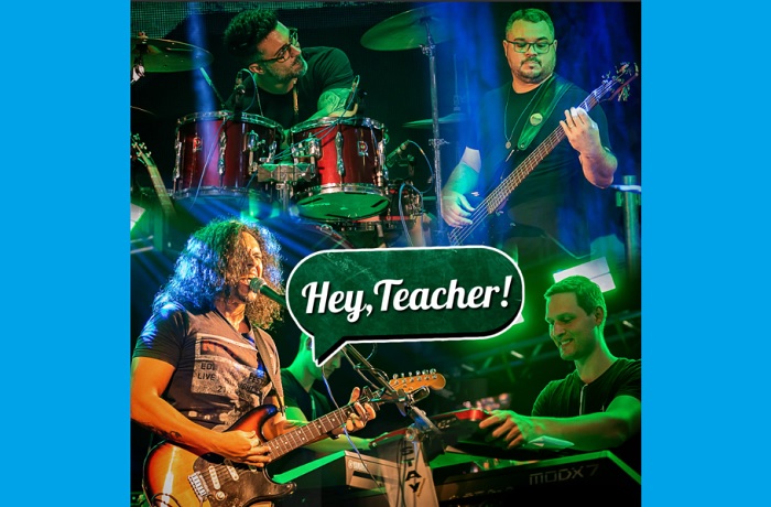 Muito rock: Banda formada por professores da Faceli no Estação Pontal em Linhares