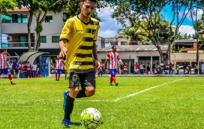 Baixo Quartel: Futebol em alta com entrega de campo à comunidade no interior de Linhares