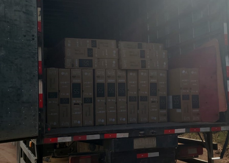 672 TVs furtadas são encontradas em área de eucalipto, na Serra
