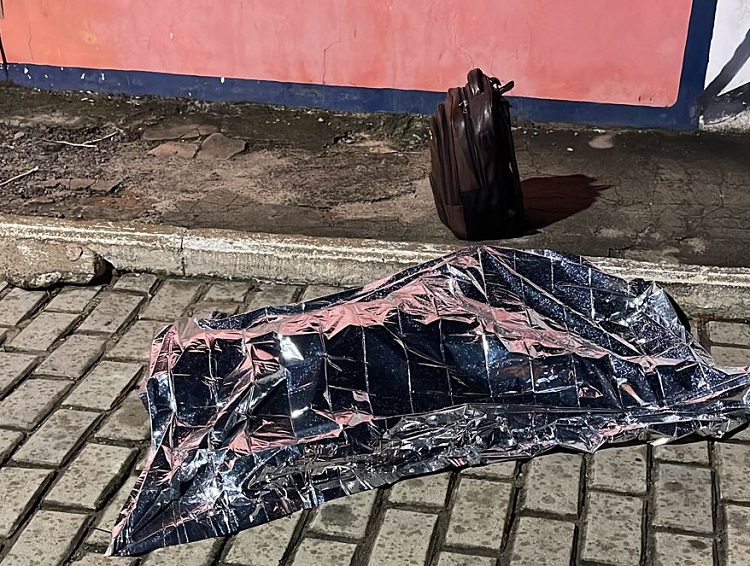 Ônibus atropela e mata homem que dormia sob o coletivo. Foi no Centro de Linhares
