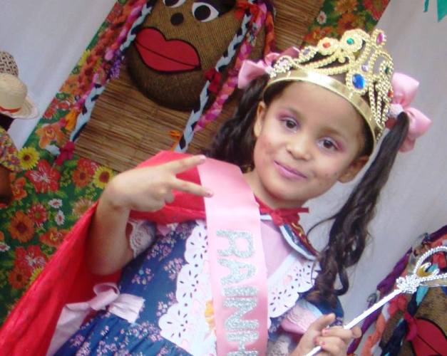 Dia especial: Parabéns, Laysa!