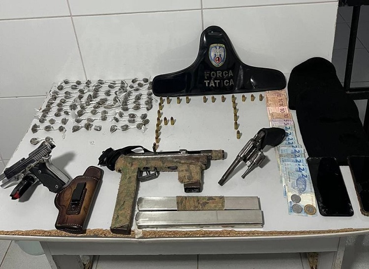 Sooretama: dois detidos, droga e armamento apreendidos pela Força Tática no Pombal