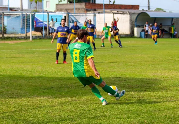 R$ 6 mil em premiação no Futebol amador da 1ª Divisão: 12 equipes iniciam a disputa do título em Linhares