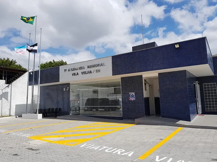 PC prende suspeito de abusar de enteada de de 13 anos em Vila Velha