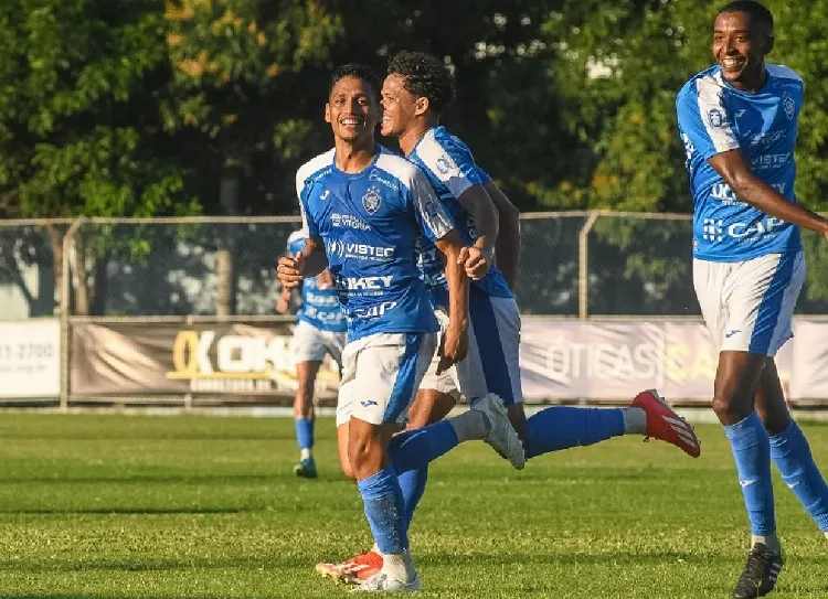Vitória supera o Real Noroeste e garante a vaga na final da Copa Espírito Santo 2024