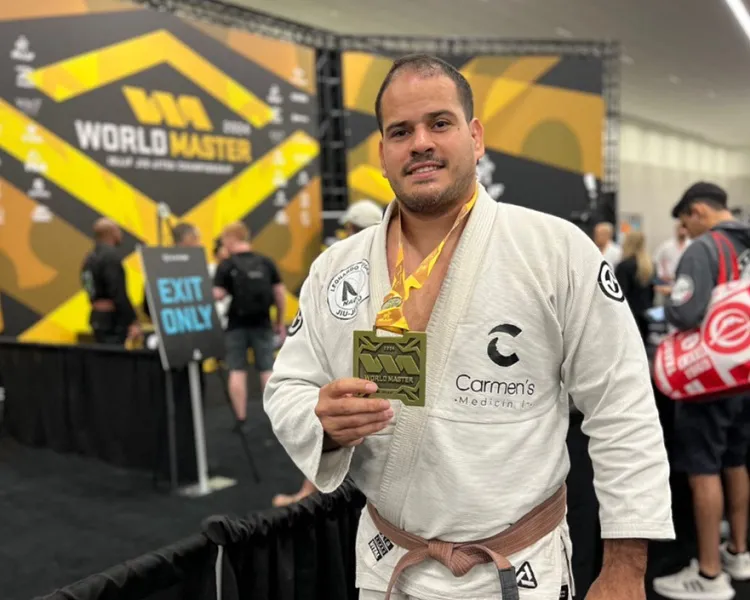 Bruno Altoé é medalha de bronze no Mundial de jiu-jitsu nos Estados Unidos