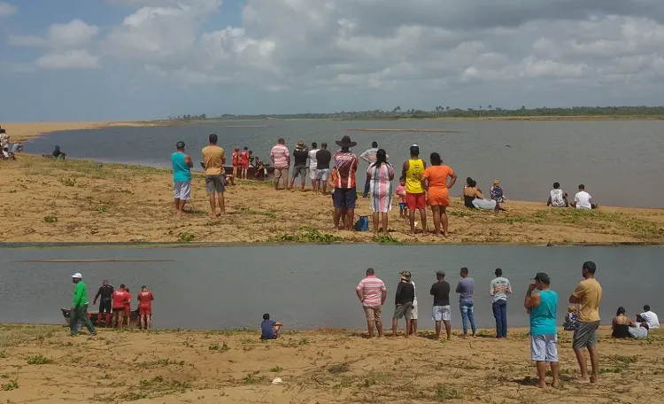 Mortes na lagoa: Encontrado corpo de uma das vítimas da tragédia em Linhares