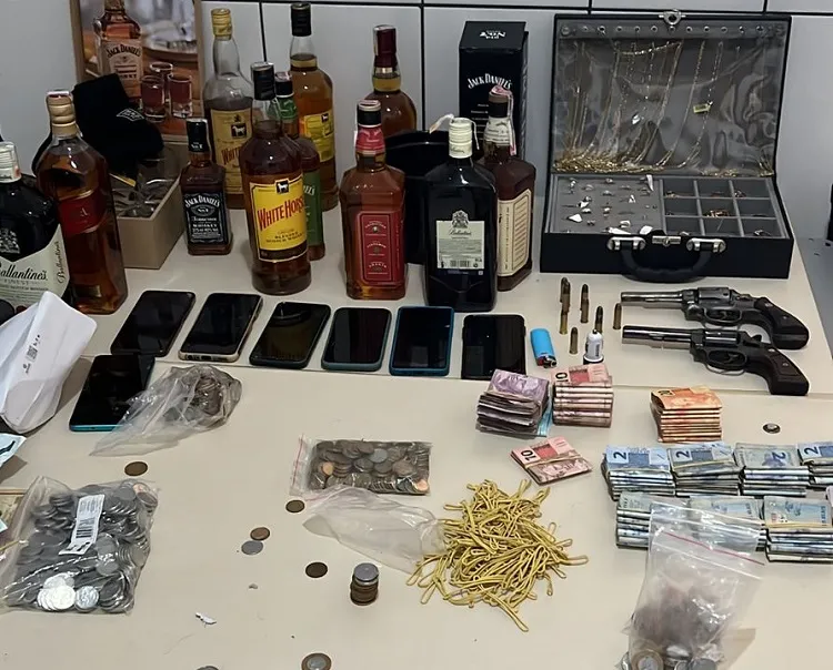 Preso em Fundão grupo suspeito de assalto à residência em Minas Gerais