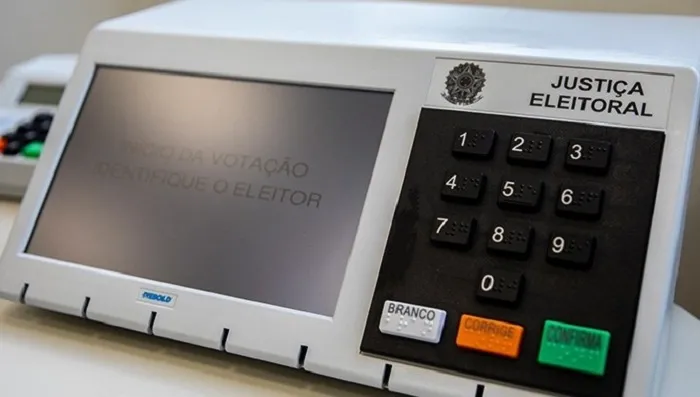 39 urnas eletrônicas com problemas até o final da manhã no ES. Mais de 10 foram substituídas