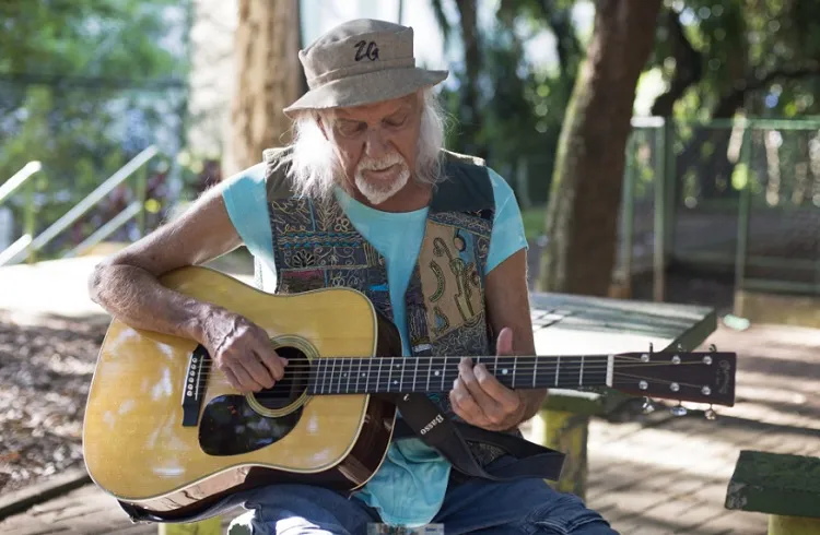 25 de outubro: Oitentão Zé Geraldo retorna ao ES para lançar seu 22º álbum 
