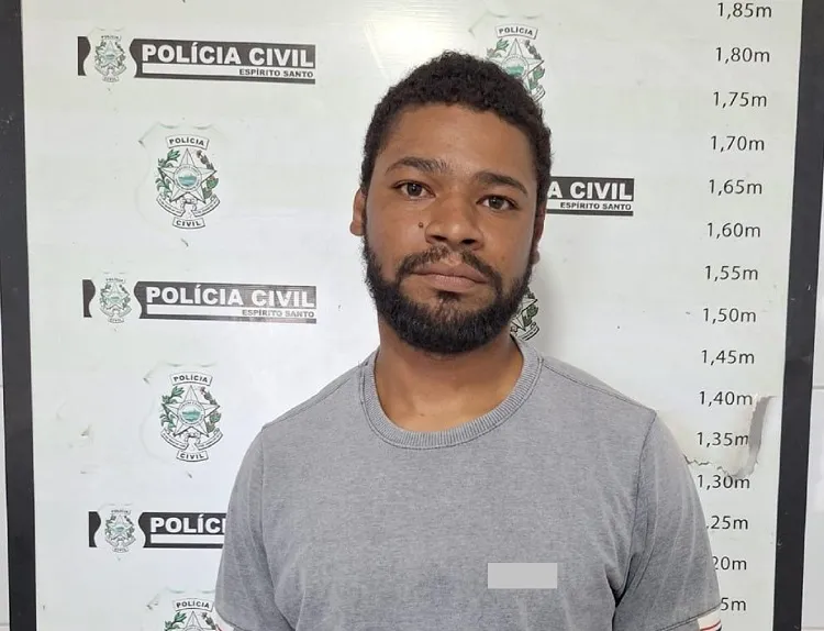 Condenado por crime de homicídio é preso no local de trabalho em Linhares