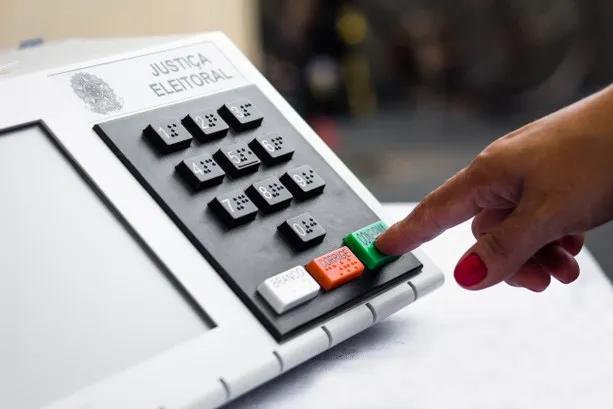 Municípios com mais de 100 mil eleitores: TRE-ES informa locais das Mesas Receptoras de Justificativa