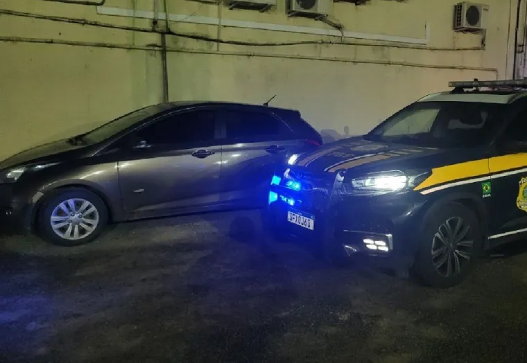 “Comprei pelo Face”: Motorista de HB 20 irregular é preso pela PRF em Linhares