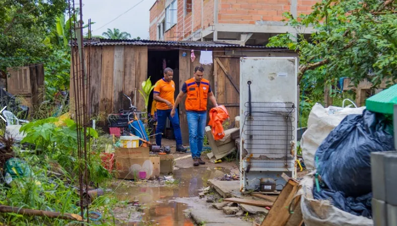 Rio Doce ultrapassa cota de inundação e “luz vermelha” acende no Olaria em Linhares