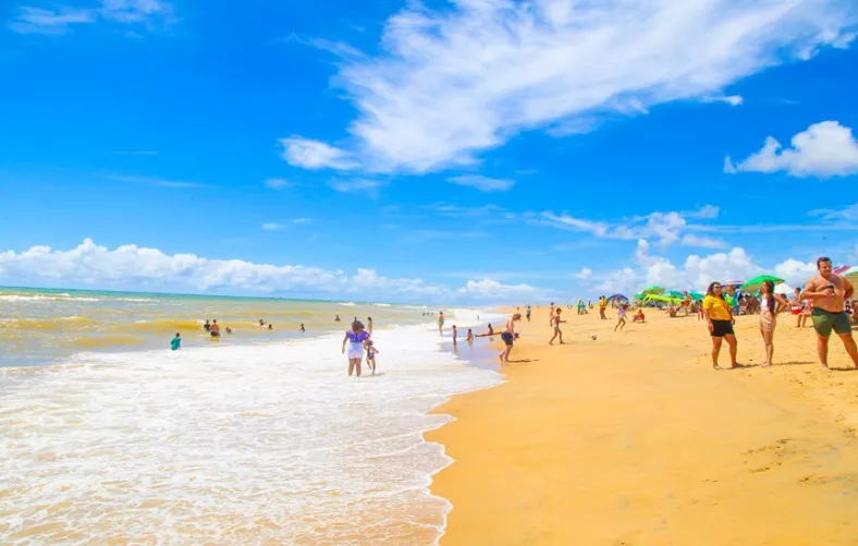 Confira a balneabilidade nas praias de Linhares 