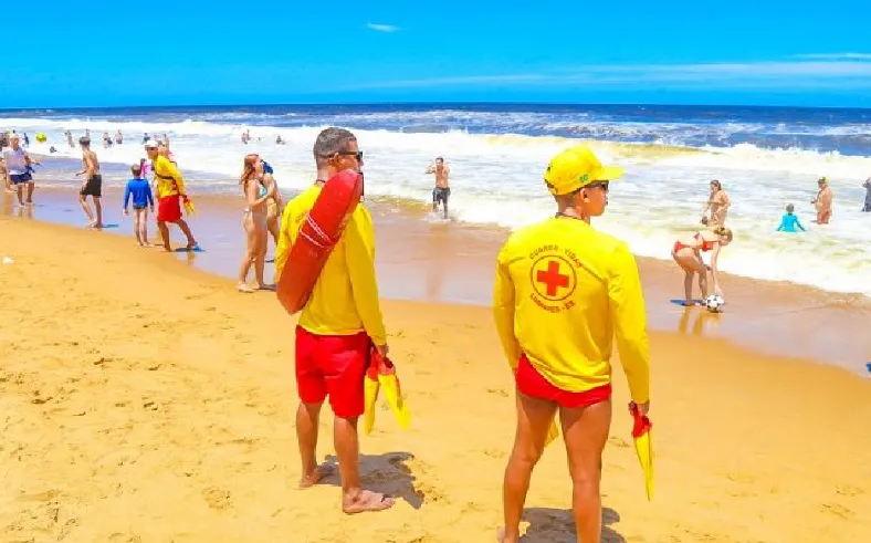 Guarda-vidas: Levantamento mostra quase 7 mil atendimentos nas praias de Pontal do Ipiranga, Povoação e Regência
