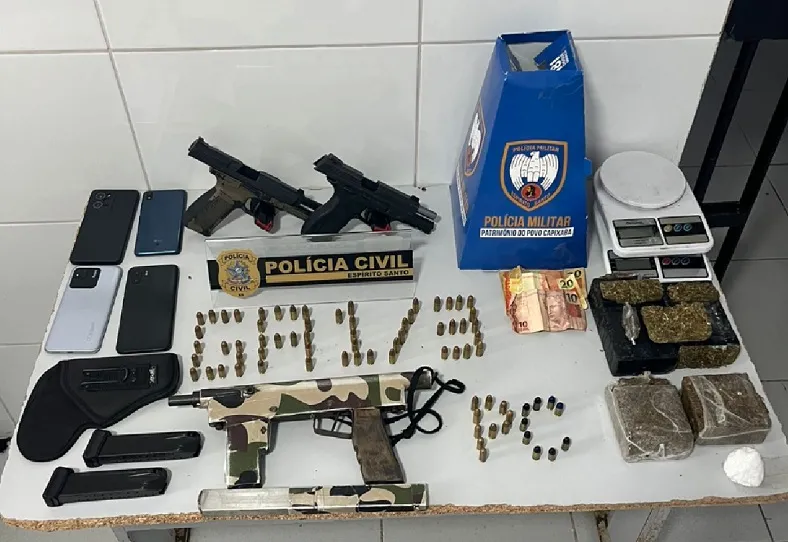 Fujão da 16ª DRL estava em carro de aplicativo, com farta munição, arma e muita droga