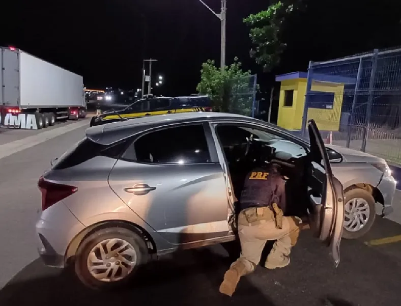 Mulher compra HB20 (roubado) por 20 mil no OLX, e é presa pela PRF no ES