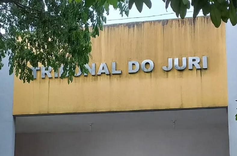Outro Júri adiado por falta de Promotor de Justiça em Linhares