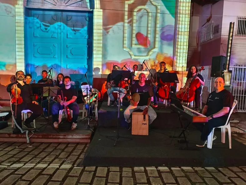 CLAM 40 anos e a Orquestra de Câmara com “My Heart Will Go On” na Praça 22 de Agosto