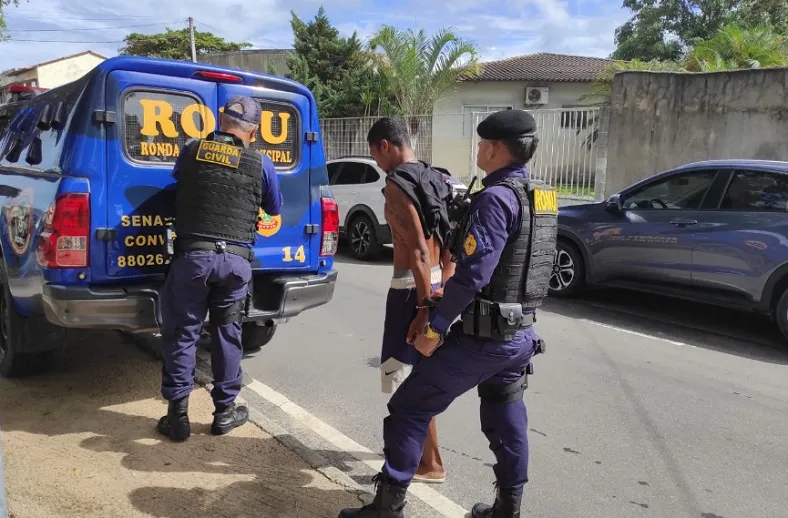 GCM cumpre mandado da 1ª Vara Criminal de Linhares. Tem a ver com drogas