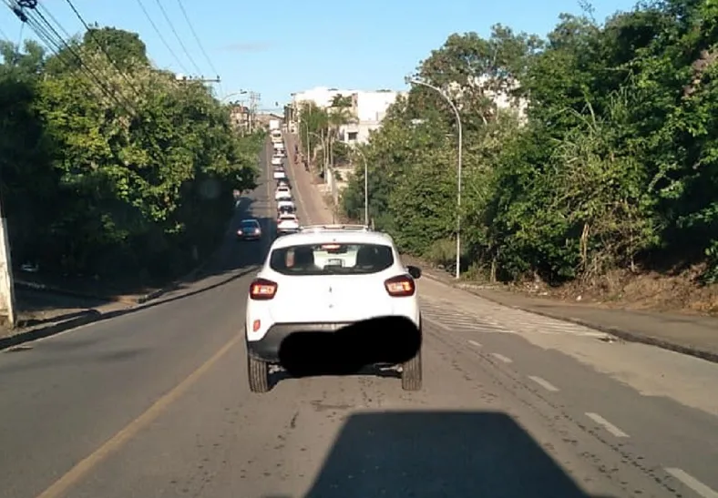 Bairro São José: “Fico 40 minutos na fila rumo à BR-101”, reclama leitor