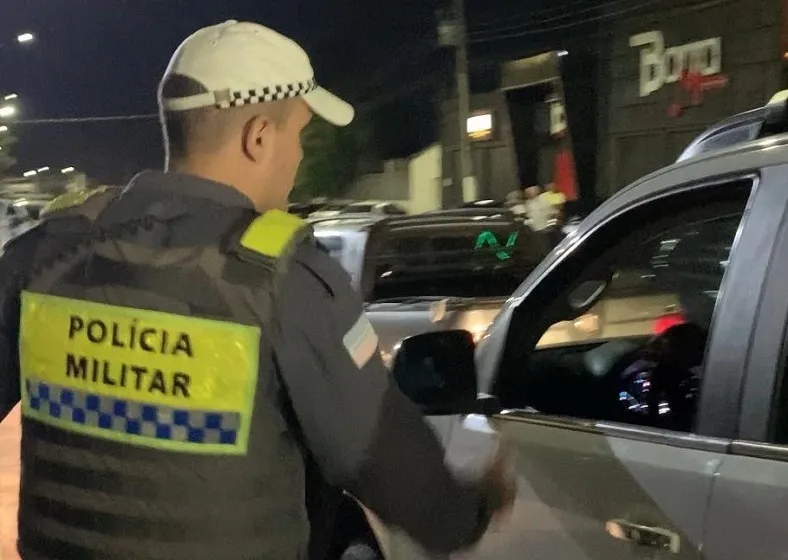 Linhares: 450 veículos abordados em uma noite durante fiscalização no fim de semana