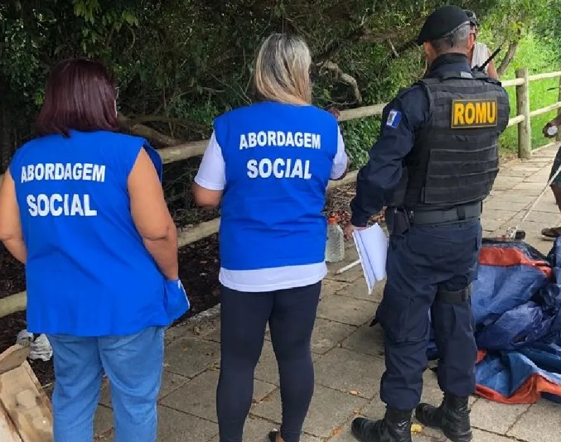 Quase 500 moradores de rua abordados em Linhares, boa parte é da Bahia