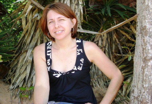 Aniversariante do dia: Helen Cristina