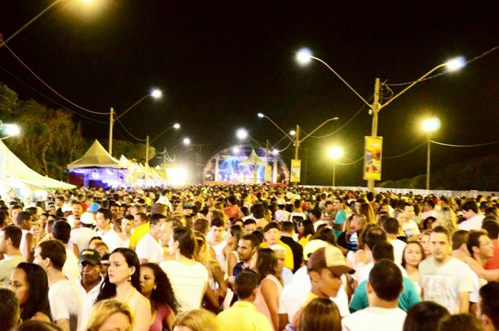 Começa seletiva Garota e Garoto Verão e Garota do Samba no Pontal. Saiba como se inscrever