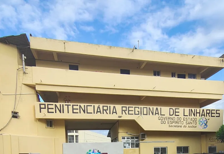 Preso que tentou matar colega de cela é julgado em Linhares