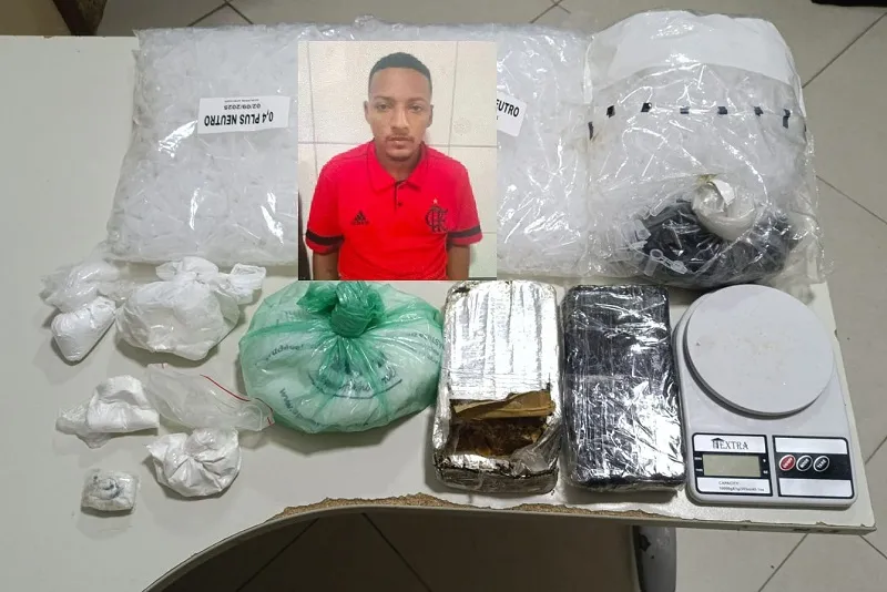Dandan 2D é preso com mais de 3kg de drogas. Era procurado pela justiça de Linhares