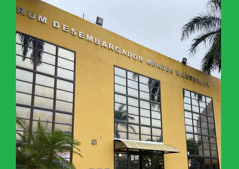 Homem que esfaqueou e decepou dedo do padrasto pega cadeião em Linhares