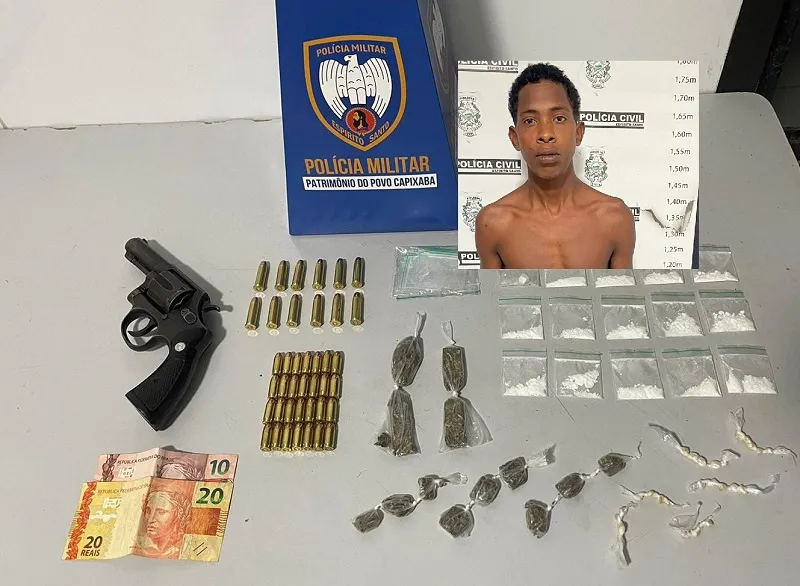 Arma, munições e drogas apreendidas em Sooretama. Um detido