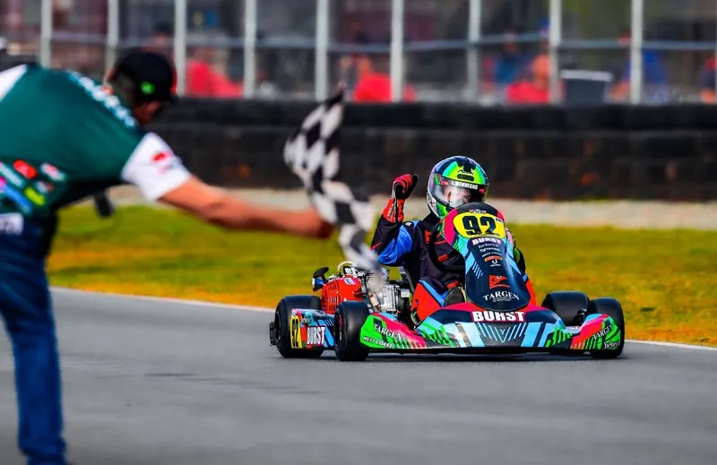 Capixaba Lizandro Benvegnú disputa Brasileiro de Kart em Santa Catarina. “É chegar à superfinal”