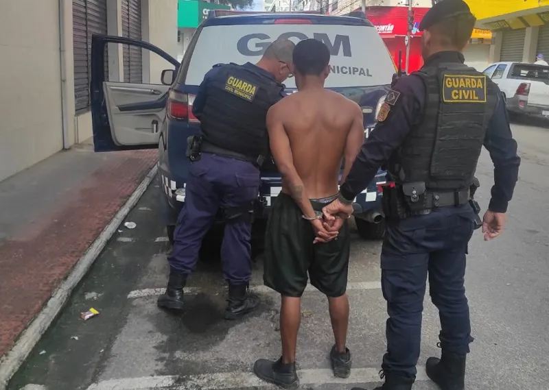 Prisão no Centro de Linhares em ação da GCM