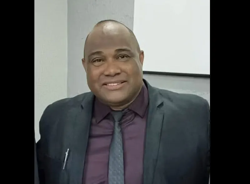 Morre Ezequias Marciolino, o pastor Ezequias em Linhares. “Dirigiu o culto ontem”