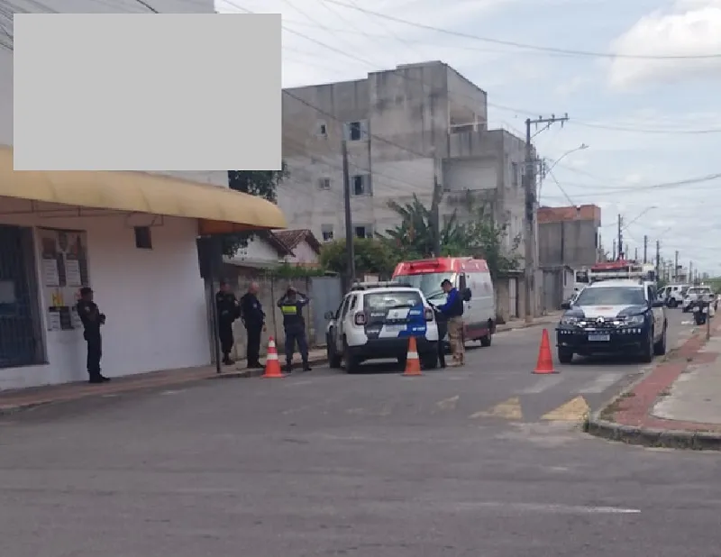 Muitas viaturas, socorristas e até o BME no bairro Planalto, Linhares