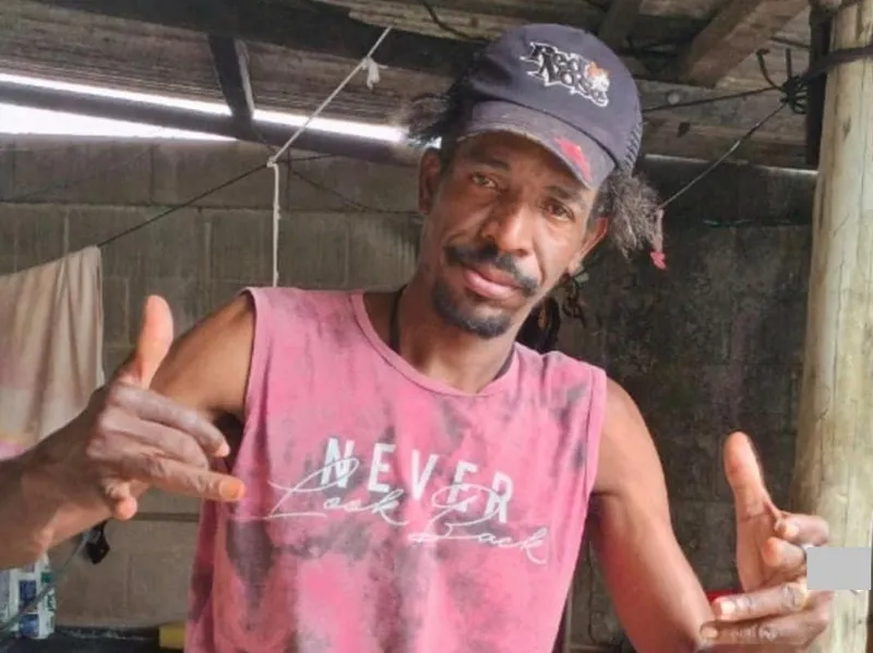 Trabalhador rural sumiu de barco no Rio Doce, Linhares. Doguinho Jackie foi junto