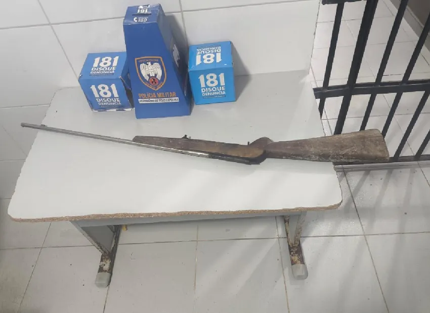 Ameaça e apreensão de espingarda em Sooretama