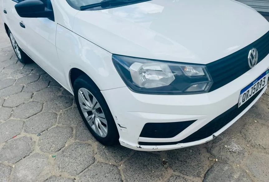 Assaltantes rendem motorista de aplicativo e roubam o carro da vítima em Linhares