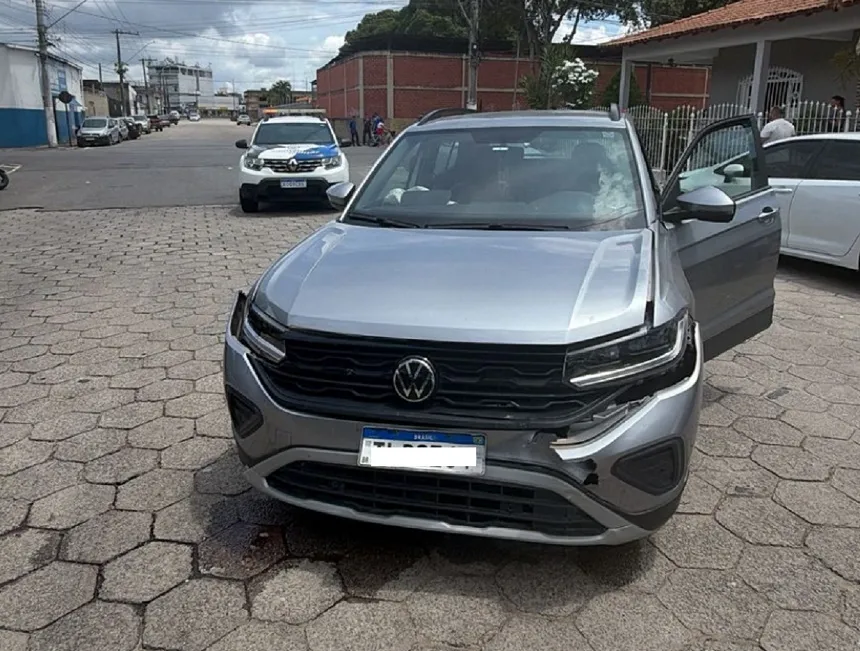 Menor rouba carro e faz “estrago” durante perseguição em Linhares