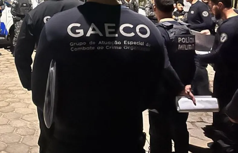 GAECO/MPES denuncia grupo criminoso por corrupção e tráfico com agentes públicos