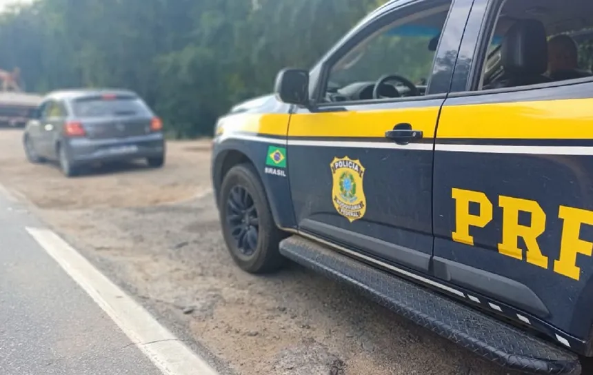 Gol roubado é recuperado pela PRF durante fiscalização no ES