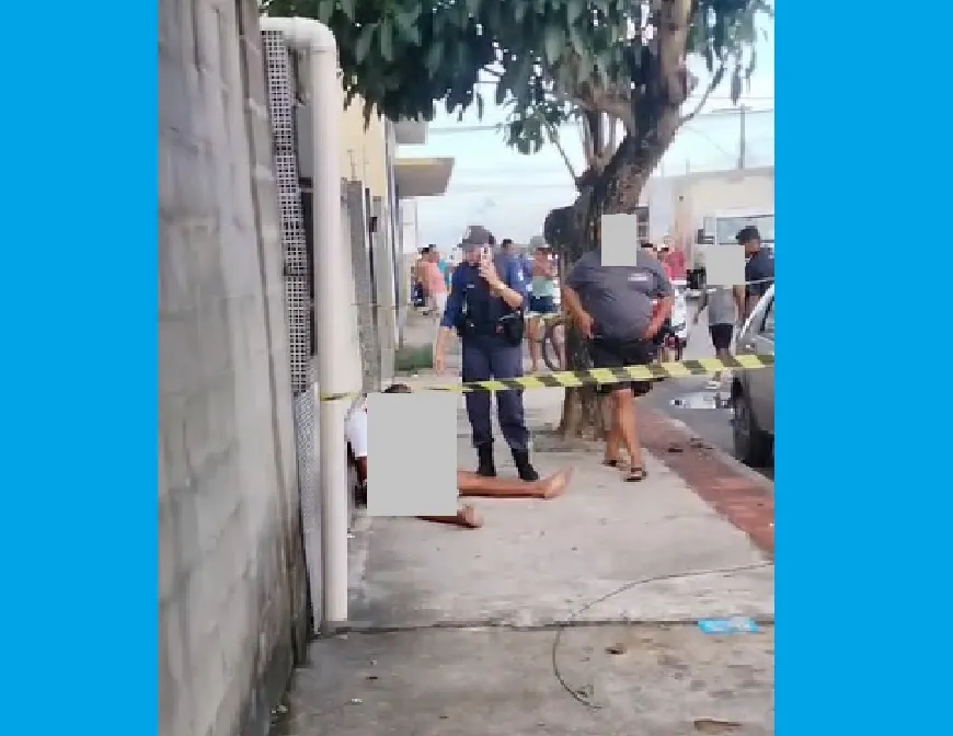 Homem é baleado e cai na calçada no Araçá, Linhares