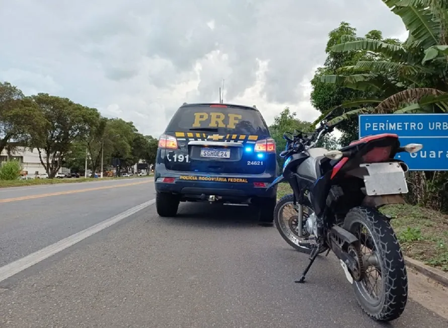 Motocicleta furtada é encontrada em poder de adolescente em Aracruz